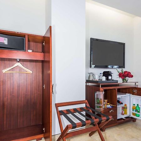 Nh Royal Urban Cartagena Hotel Luaran gambar