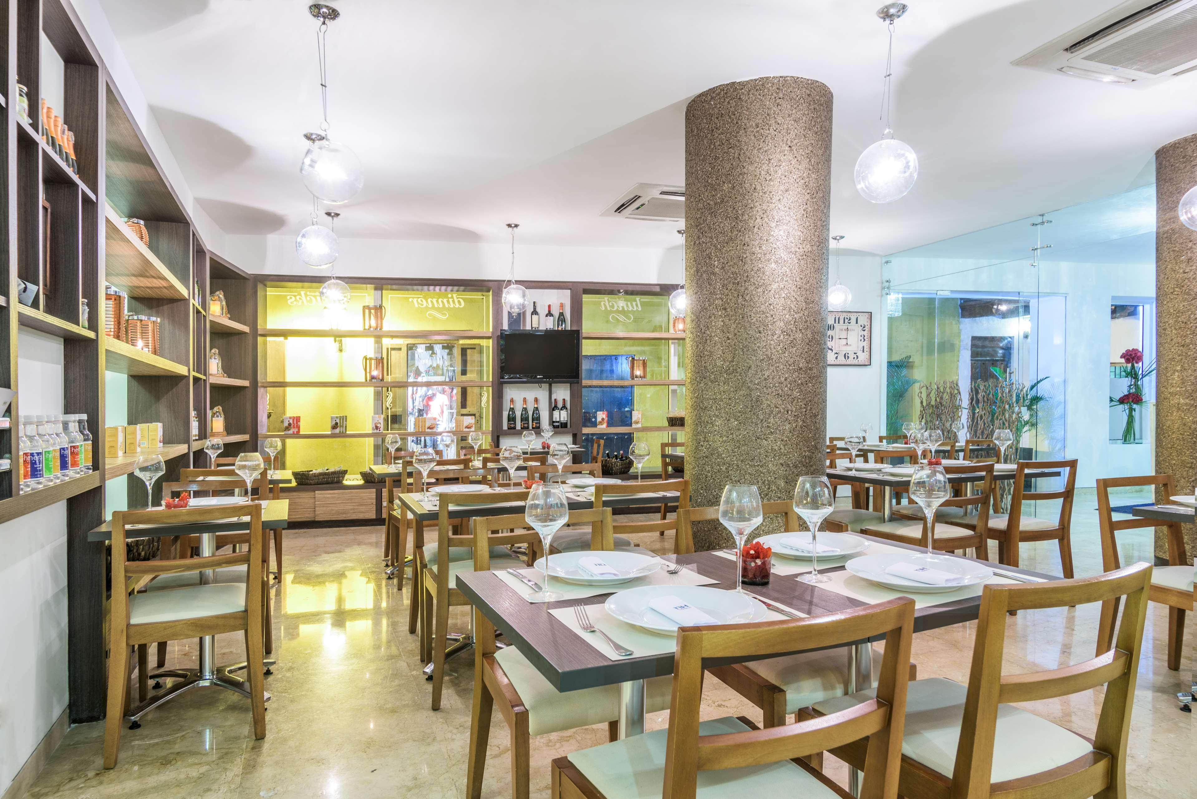 Nh Royal Urban Cartagena Hotel Luaran gambar