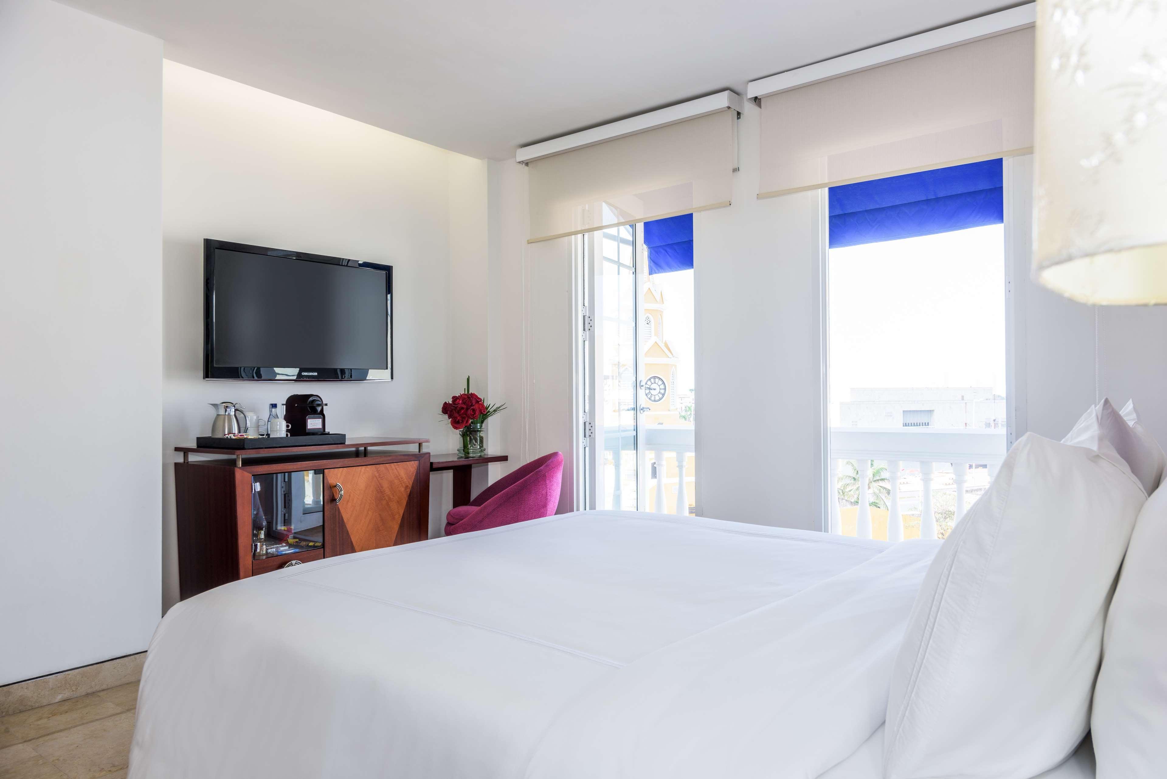 Nh Royal Urban Cartagena Hotel Luaran gambar