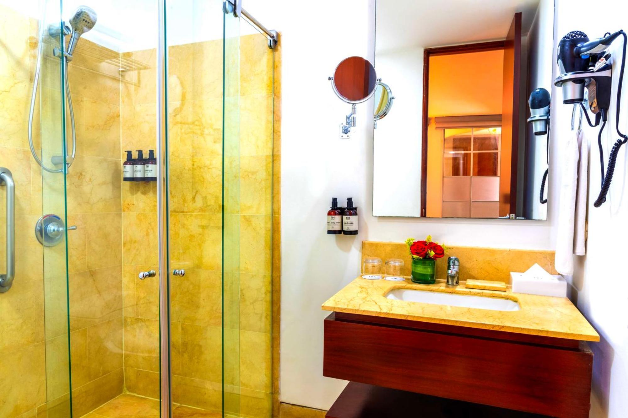 Nh Royal Urban Cartagena Hotel Luaran gambar